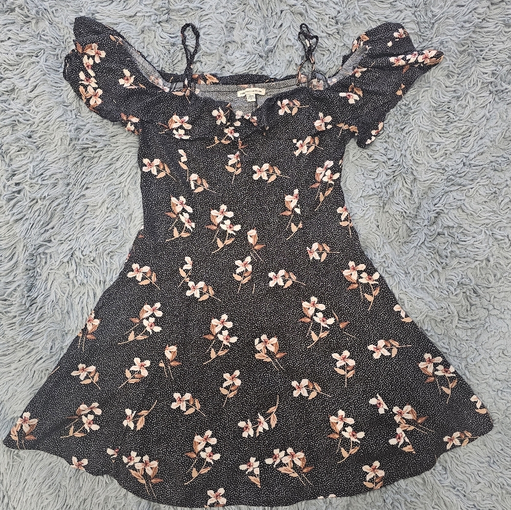 Floral Black Offshoulder Dress